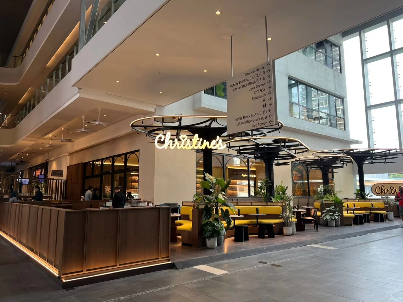 Christine's Bakery, Sunway Geo Avenue restaurant